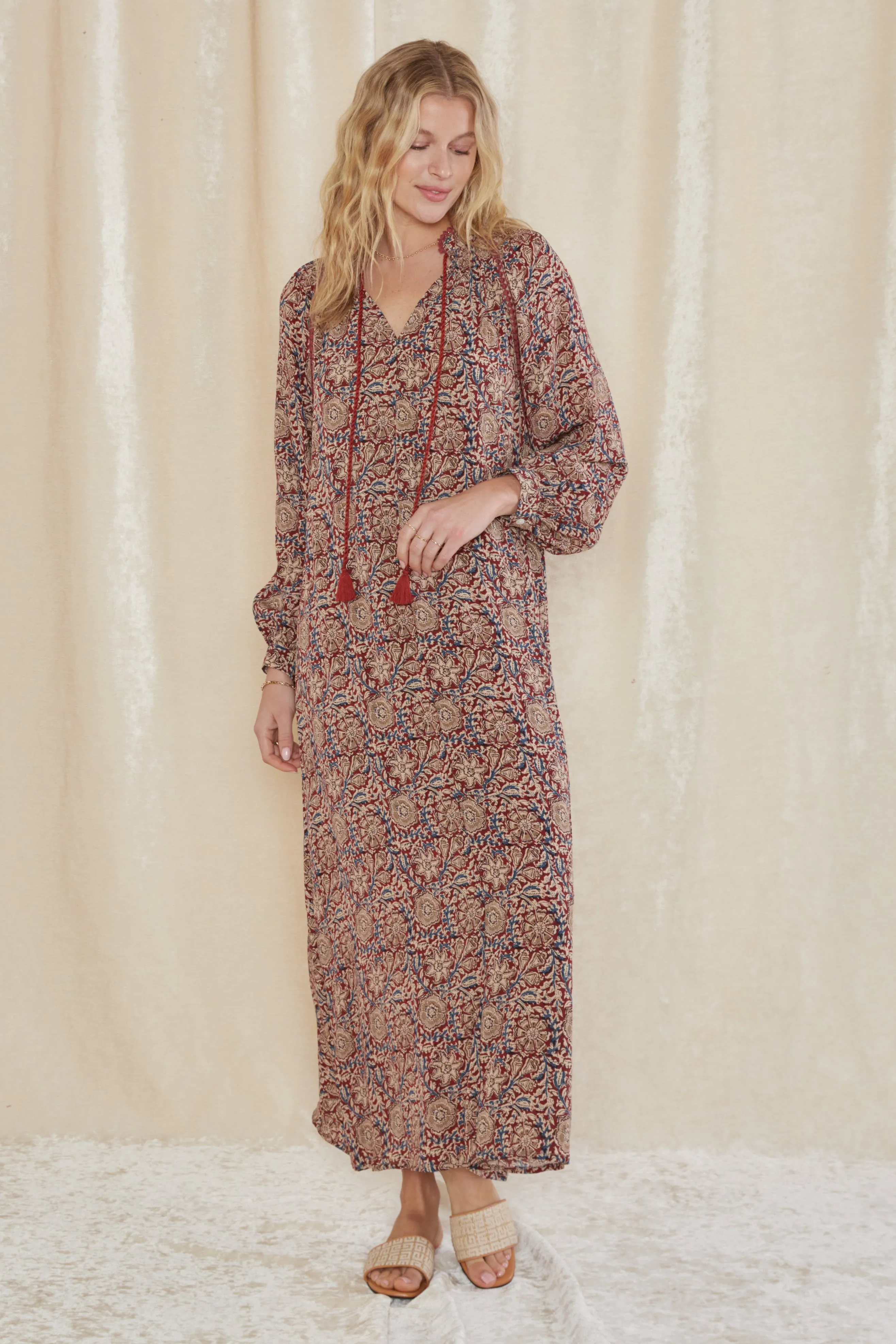 Anaka L/S Maxi Dress