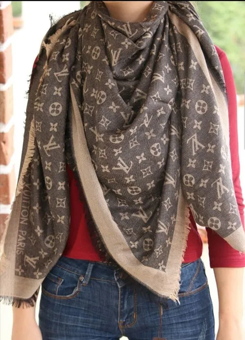 Pashmina Louis Vuitton